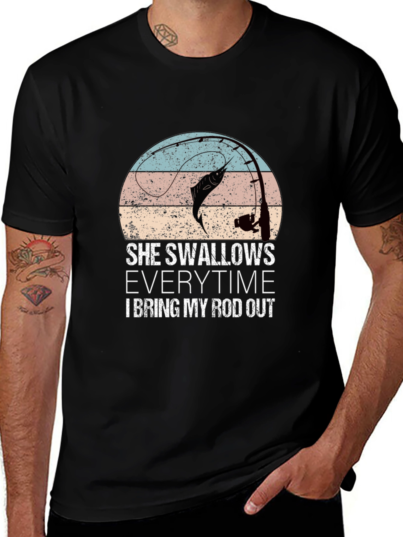 Camiseta gráfica de pesca con diseño divertido
