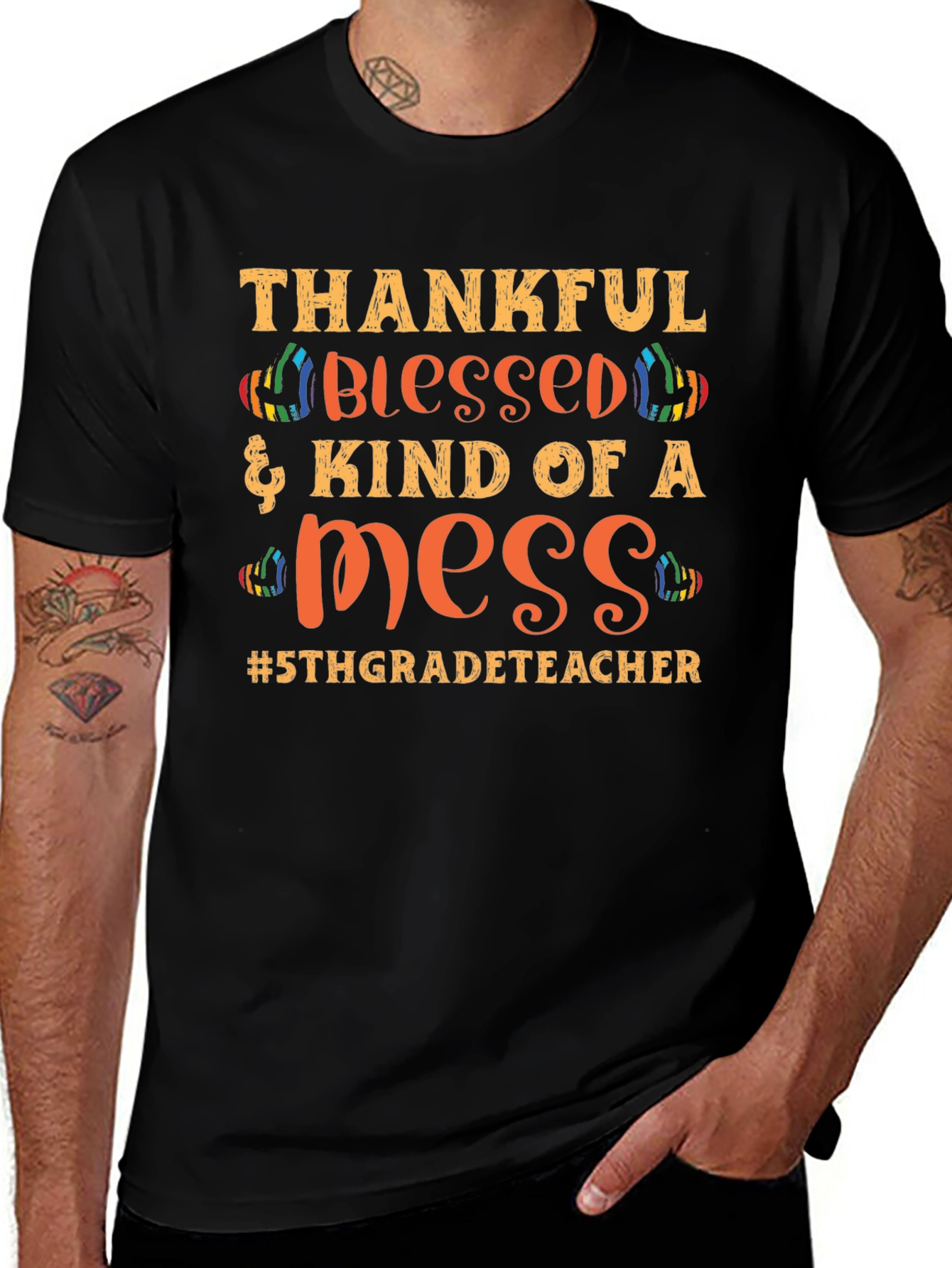 Camiseta Agradecido Bendecido y un Desastre #5toGrado