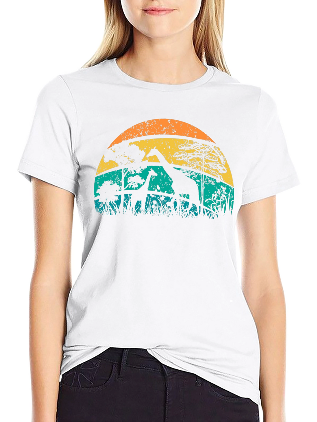 Camiseta con diseño de jirafas al atardecer