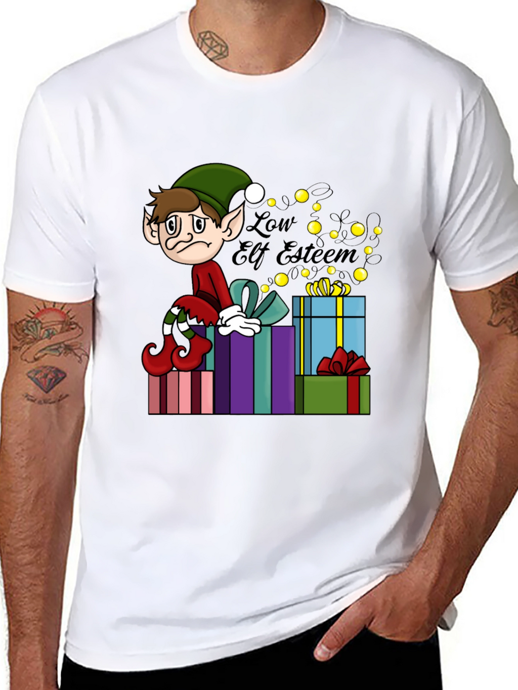 Camiseta Gráfica Navideña Low Elf Esteem