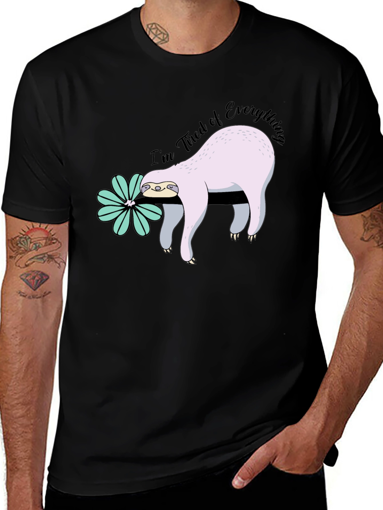 Camiseta Hombre Negra con Diseño de Perezoso Cansado